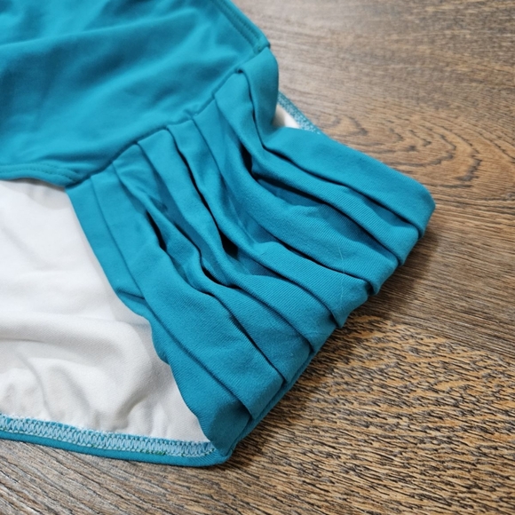 Cinched blue 🖖 Vicky Moreinis 🖖 bathing suit bottoms - Picture 3 of 4